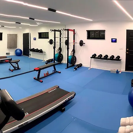 בית נופש Rozalia Guesthome For 8gst With Pool In Mikonos *