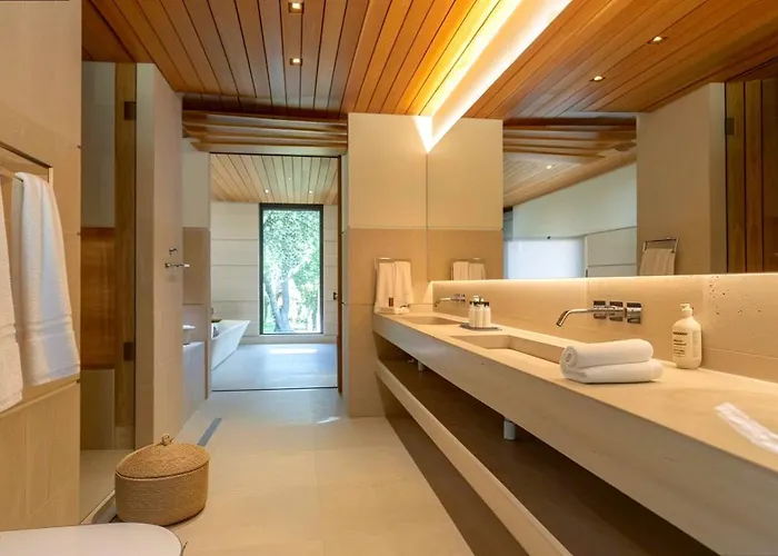 Rozalia Guesthome For 8gst With Pool In Mikonos *