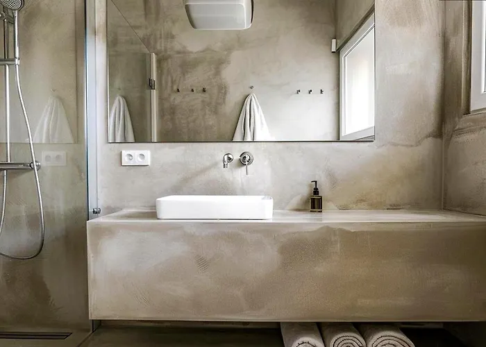 בית נופש Rozalia Guesthome For 8gst With Pool In Mikonos